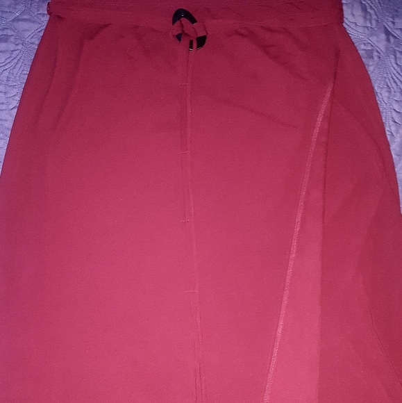 TALBOT SKIRT - Picture 1 of 5